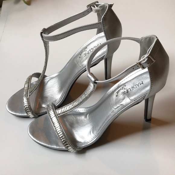 Madeline Shoes - Silver Rhinestone Strappy Heels🌺HP🌺